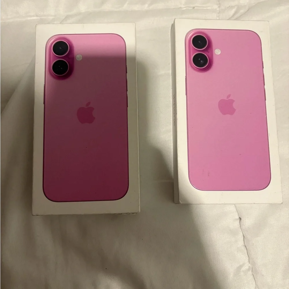 Apple iPhone in Pink empty boxes